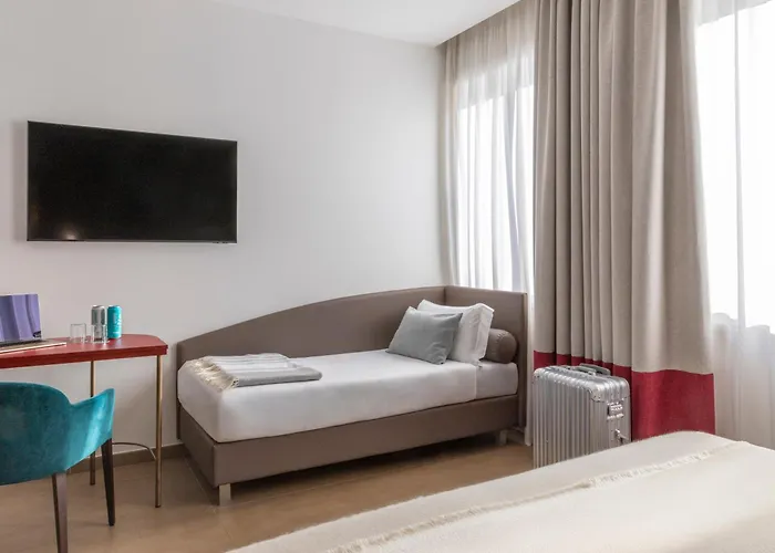 Hotel Adoro